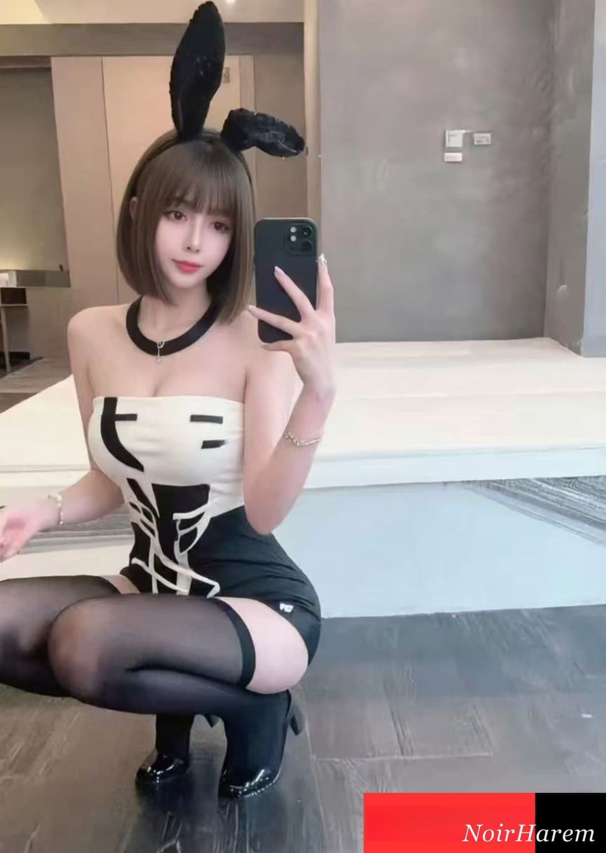 Coco — 8