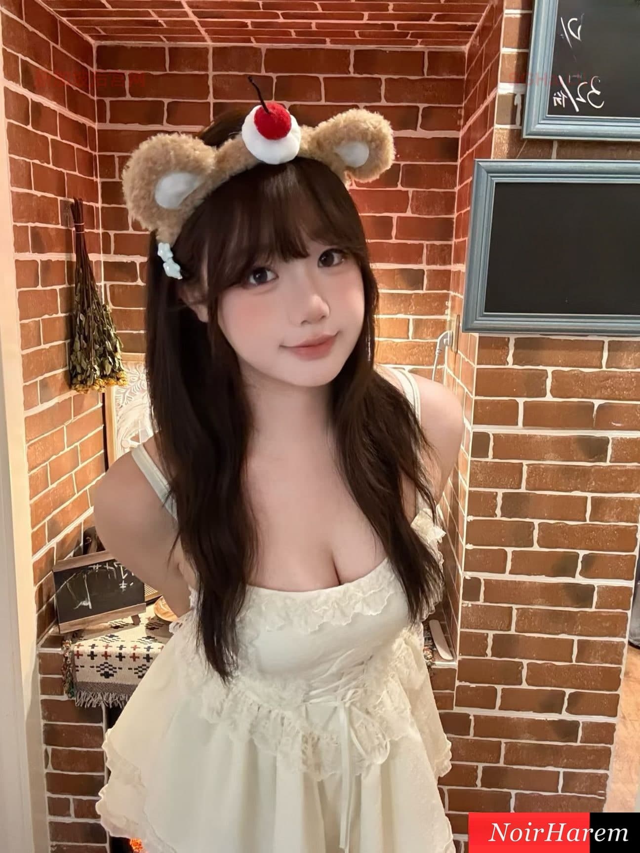 XiaoYu-小雨 — 9