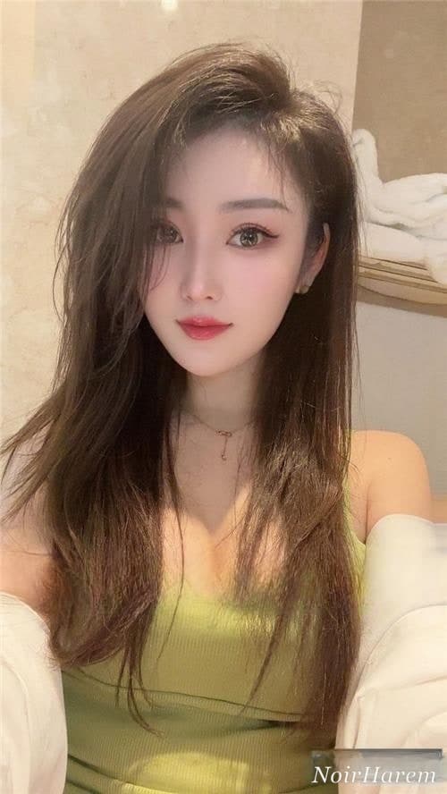 Yi Yi（伊伊） — 12