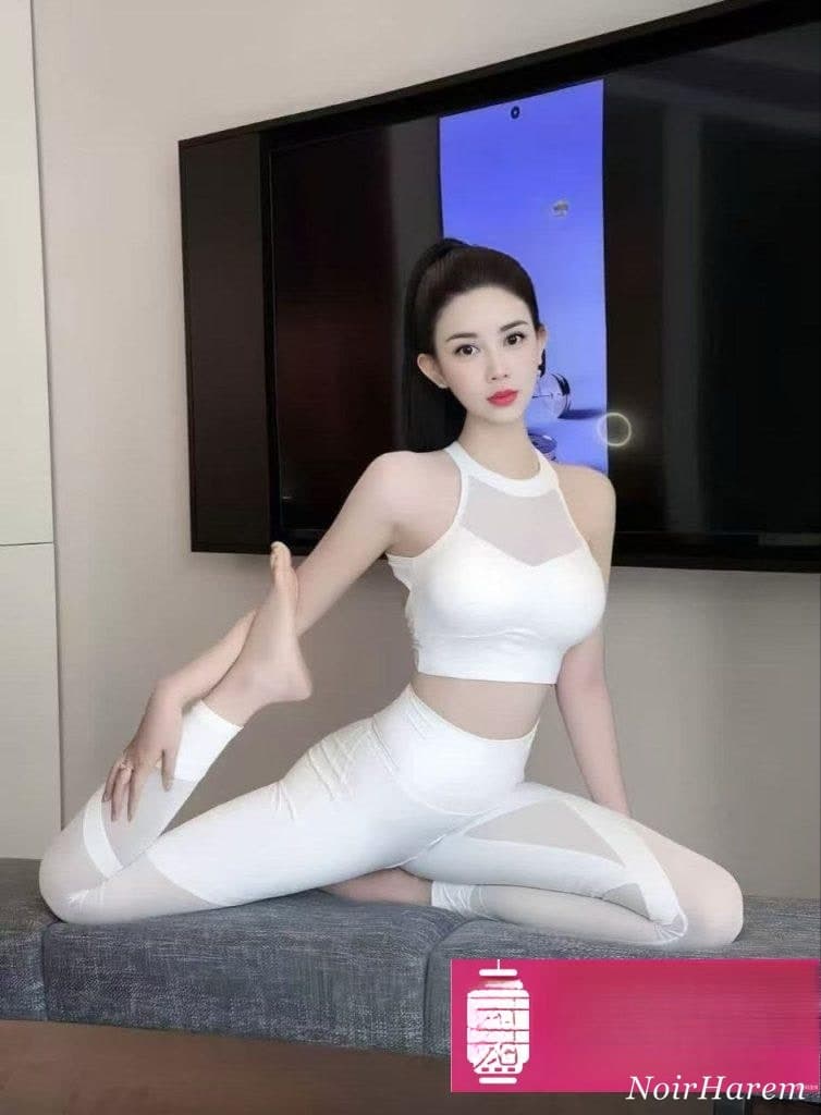 Lily 莉莉 — 2