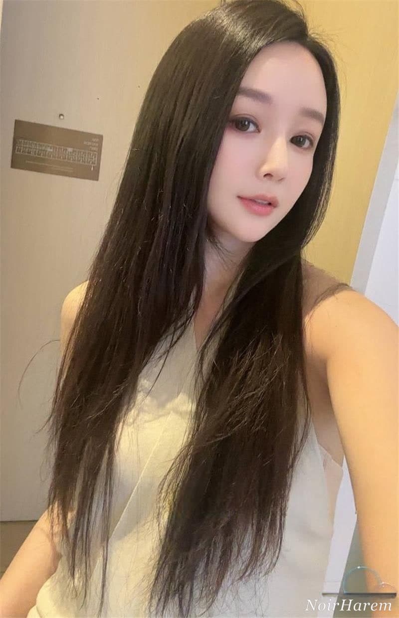 N10970 Wei Wei(微微) — 2